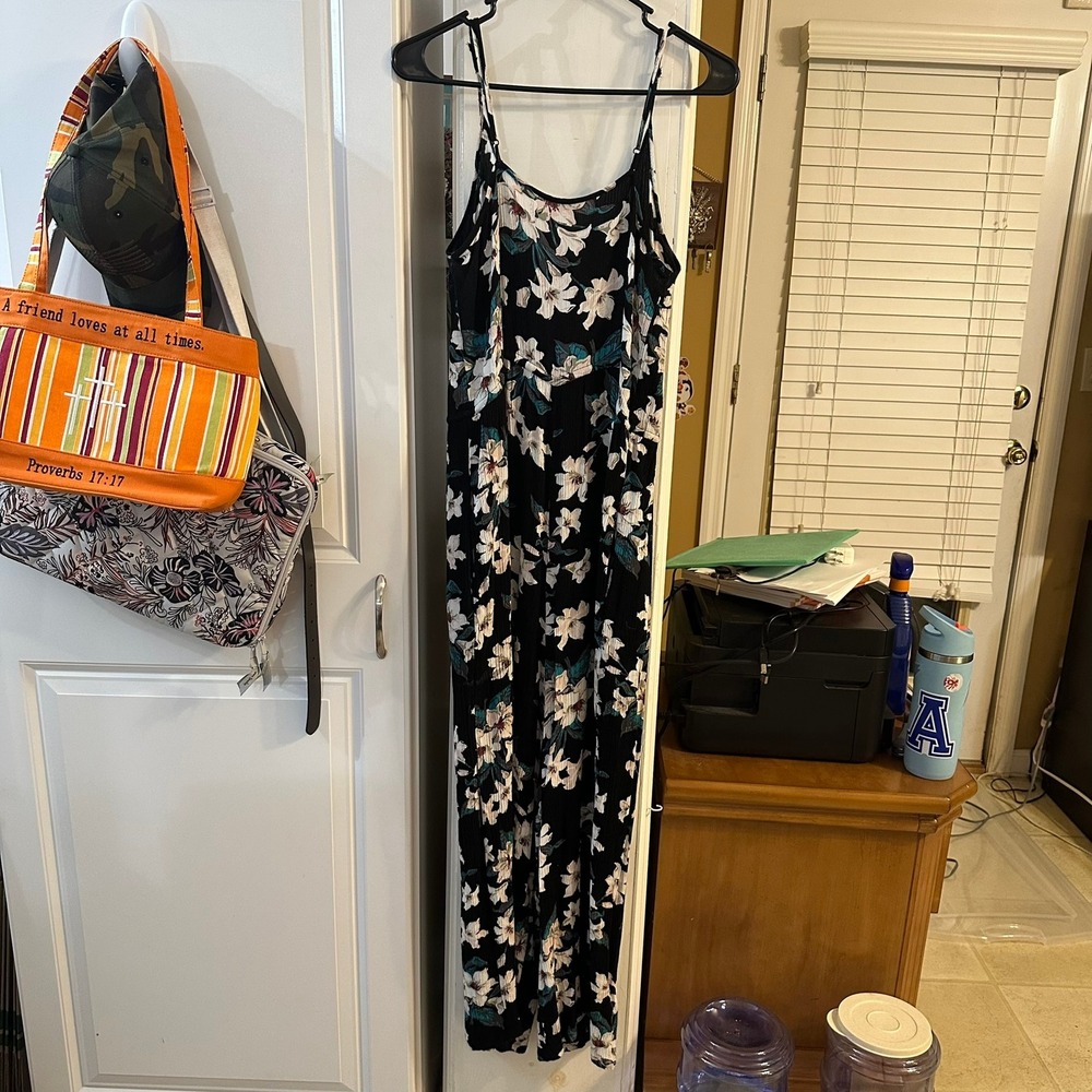 Aeropostale Floral‎ Maxi Dress Spaghetti Strap Black White Teal Size S - Picture 4 of 8